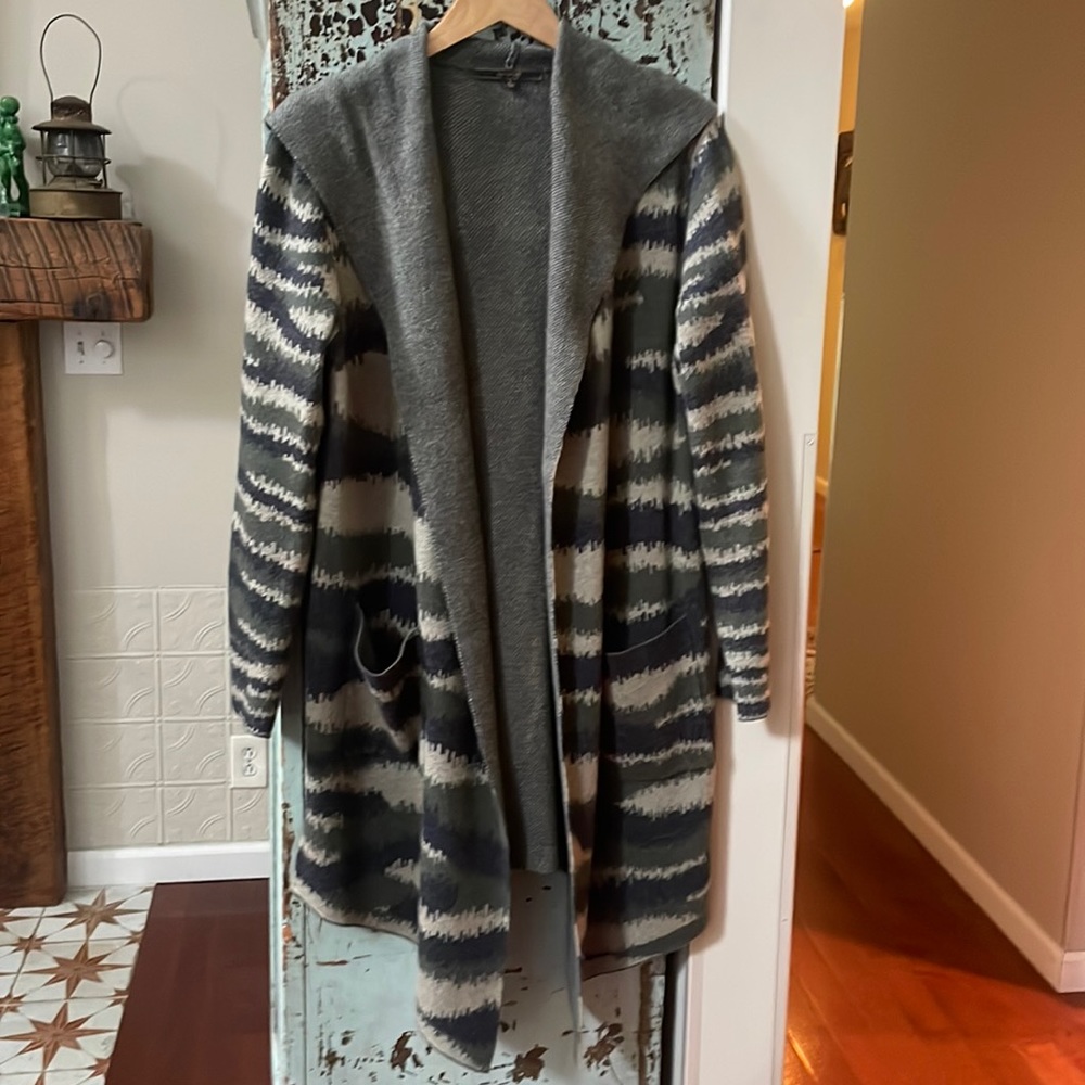 Maxsport, large sweater cardigan, blue, greys, & green.